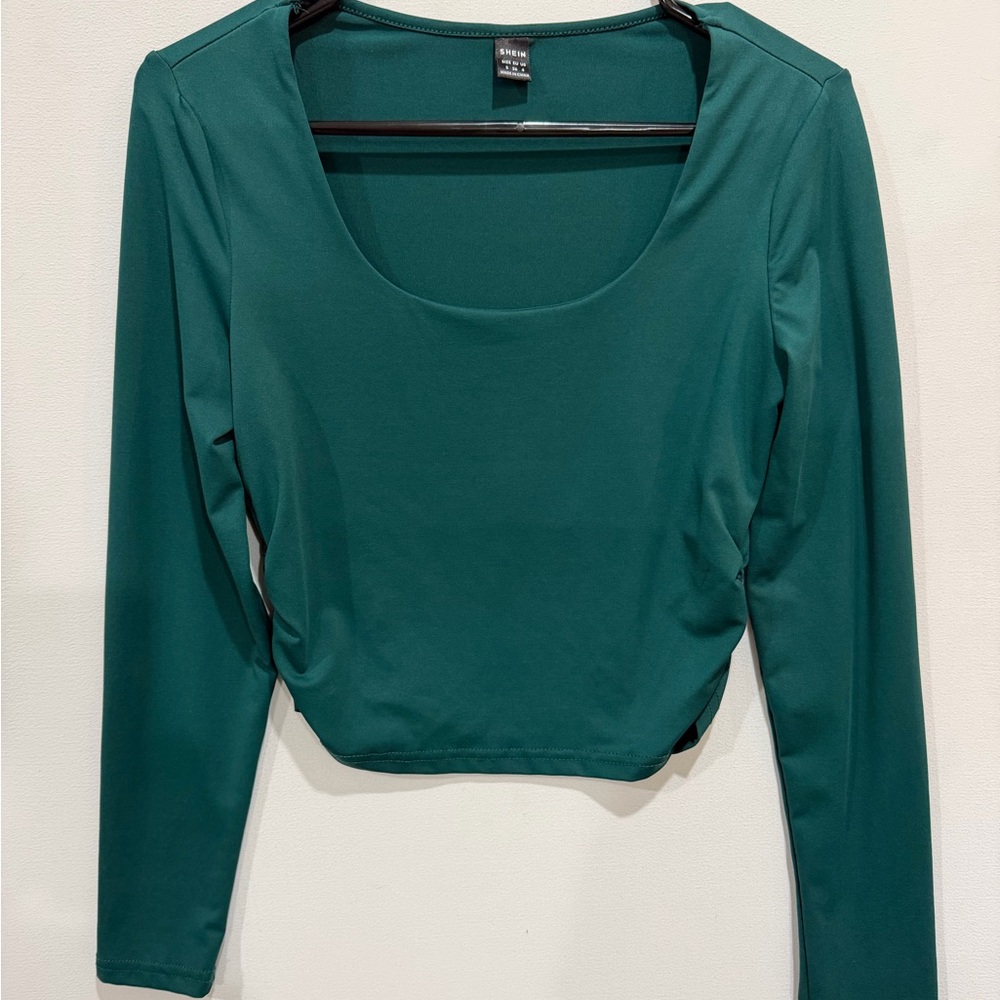SHEIN Deep Green Long Sleeve Crop Top